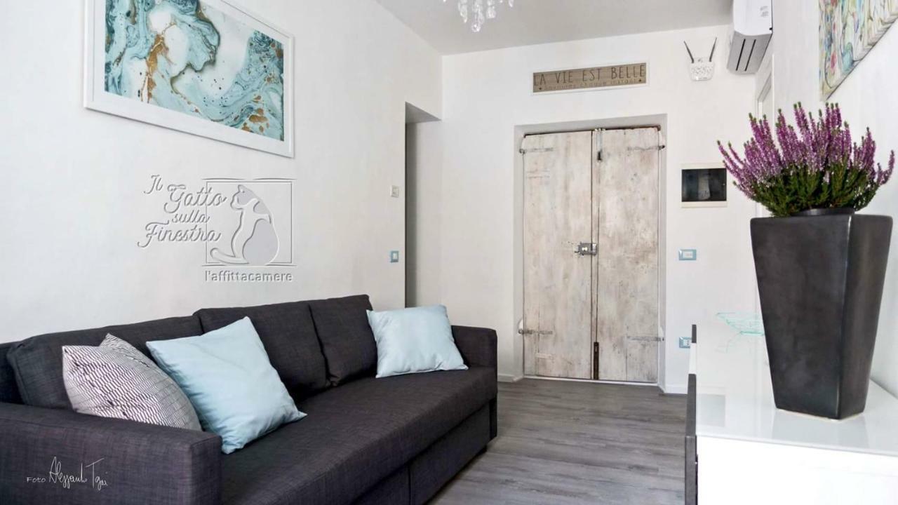Il Gatto Sulla Finestra Hotel Iesi Bagian luar foto