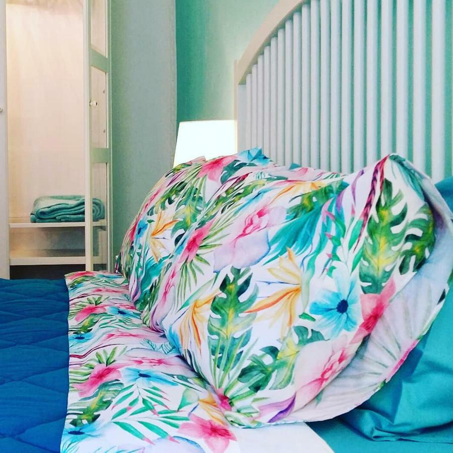Il Gatto Sulla Finestra Hotel Iesi Bagian luar foto